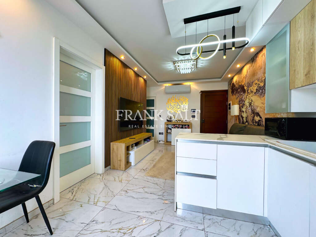 1 Bed, ApartmentFor Sale, Gzira, Malta