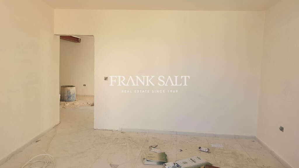 2 Bed, ApartmentFor Sale, Qawra, Malta