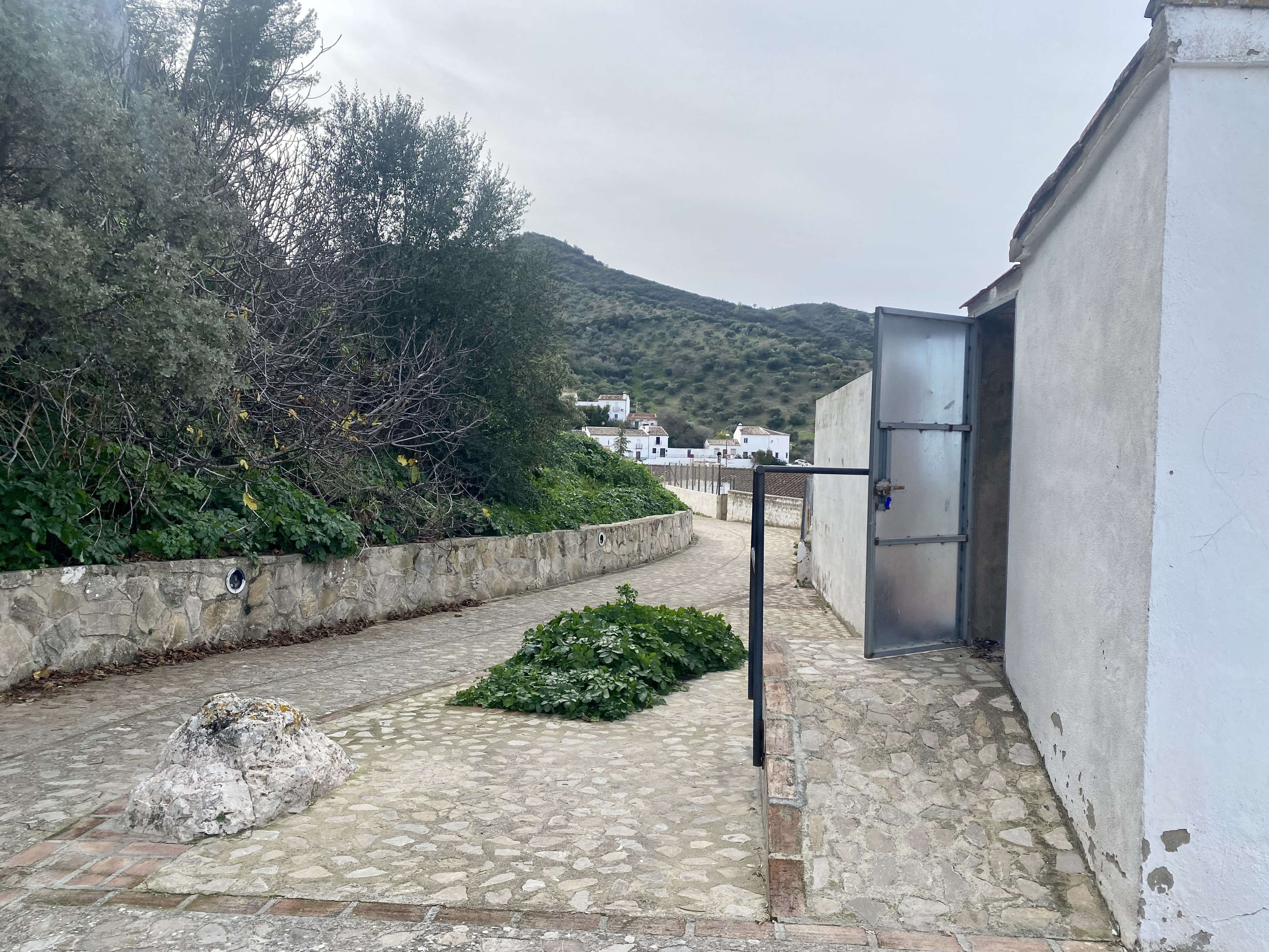 7 Bed, 2 Bath, HouseFor Sale, Zahara de La Sierra, Andalucia