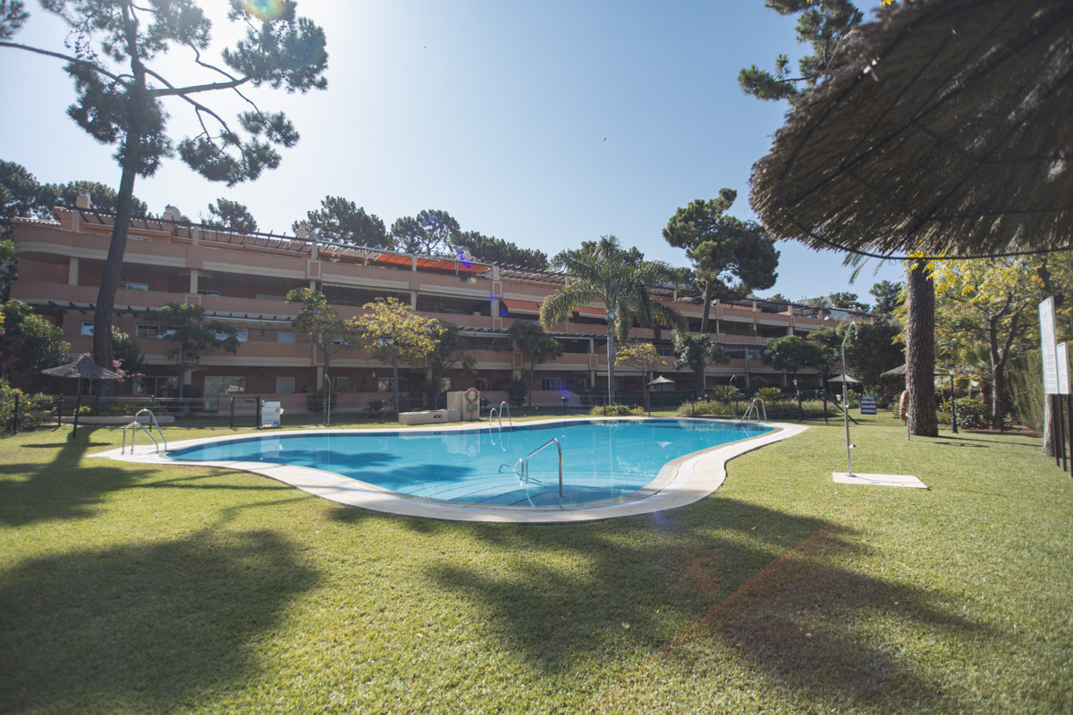 2 Bed, 2 Bath, ApartmentFor Sale, Elviria, Malaga