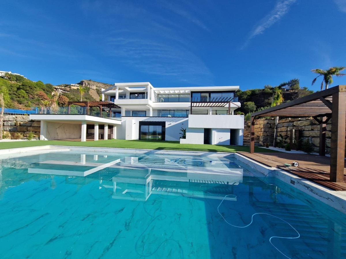 6 Bed, 8 Bath, HouseFor Sale, Benahavis, Malaga