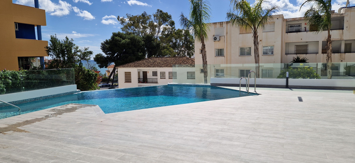 3 Bed, 2 Bath, ApartmentFor Sale, Benalmadena Costa, Malaga