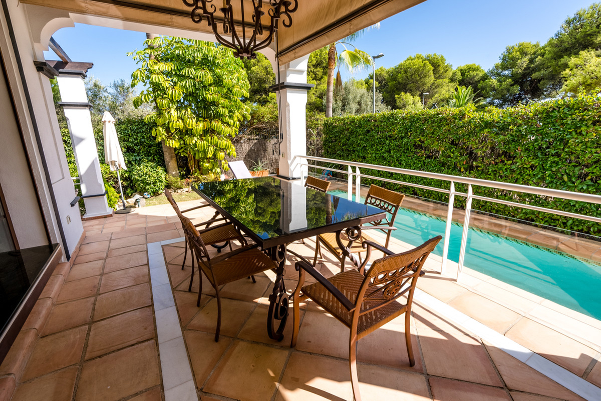 5 Bed, 5 Bath, HouseFor Sale, Marbella, Malaga