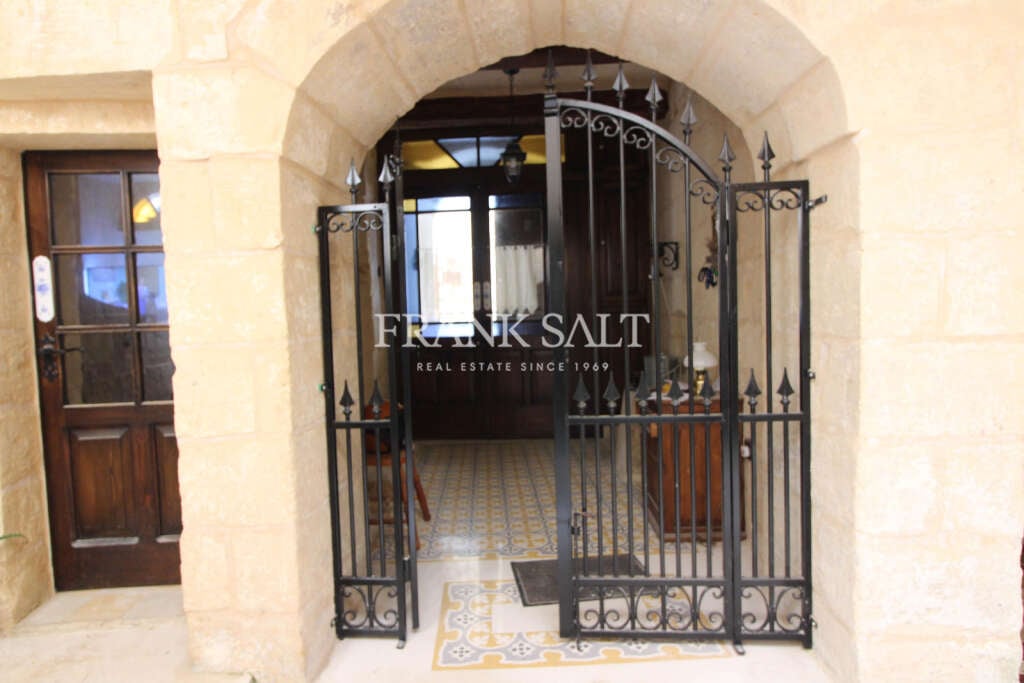 2 Bed, HouseFor Sale, Naxxar, Malta