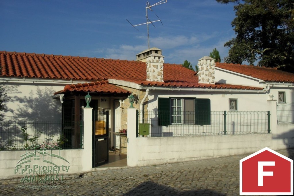 4 Bed, 1 Bath, HouseFor Sale, Alvaiazere, Leiria