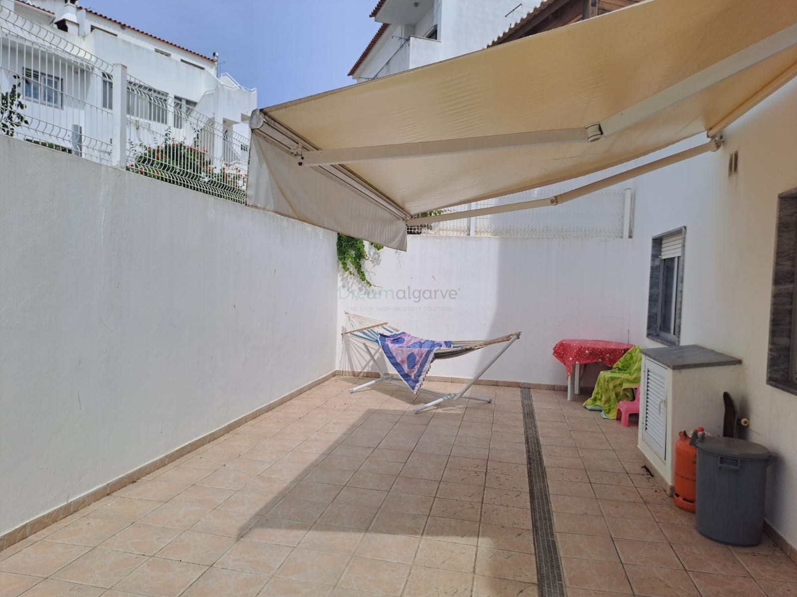 5 Bed, 2 Bath, HouseFor Sale, Portimao, Faro, 8500-790