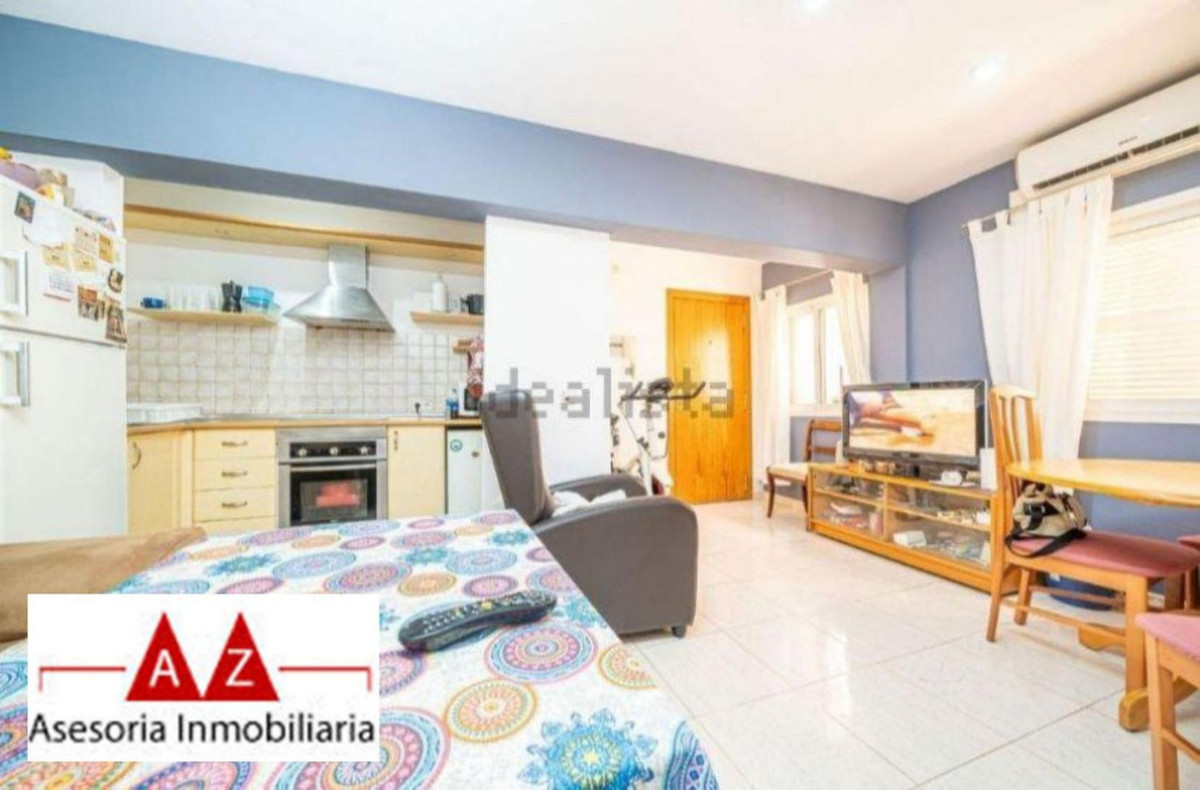 2 Bed, 1 Bath, ApartmentFor Sale, Palma de Mallorca, Islas Baleares