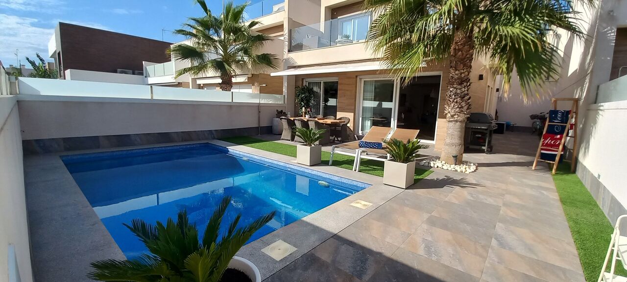 3 Bed, 2 Bath, HouseFor Sale, San Pedro Del Pinatar, Murcia, 30740