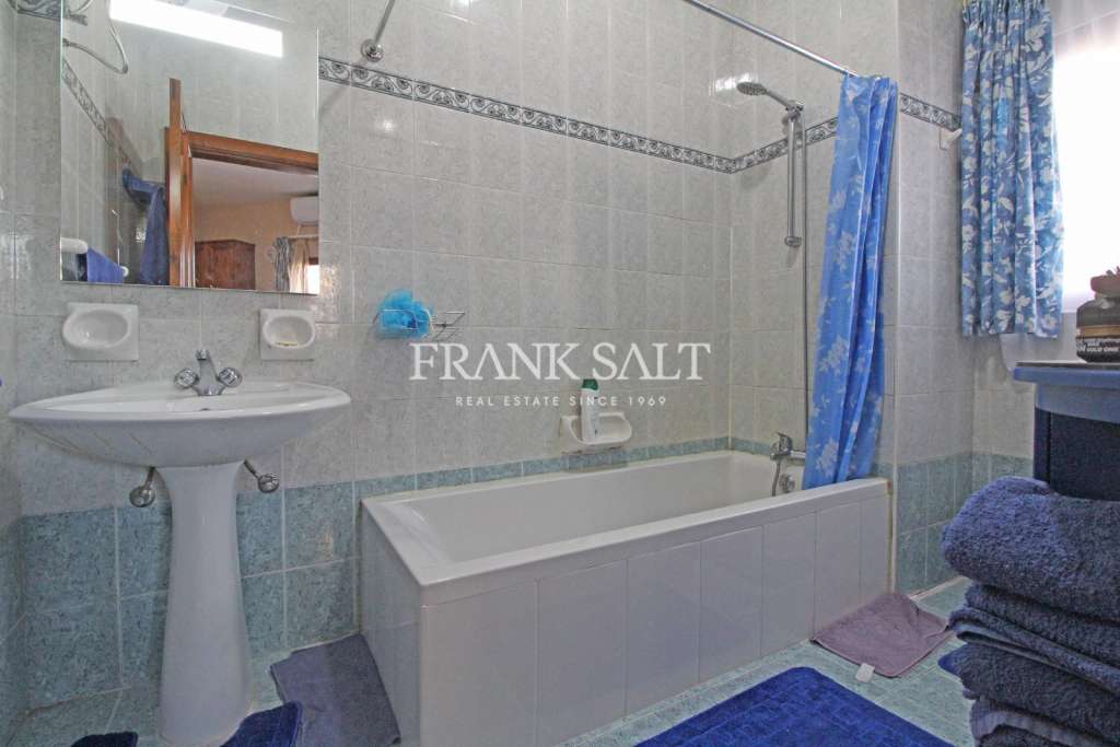 2 Bed, ApartmentFor Sale, Gzira, Malta