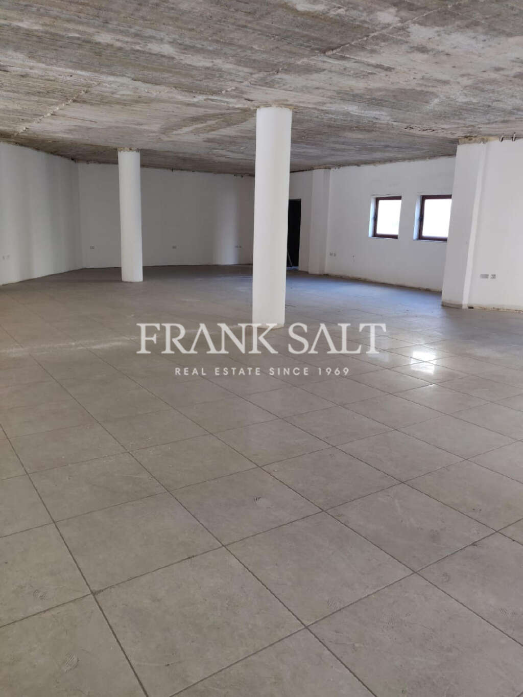 Commercial Property, For Sale