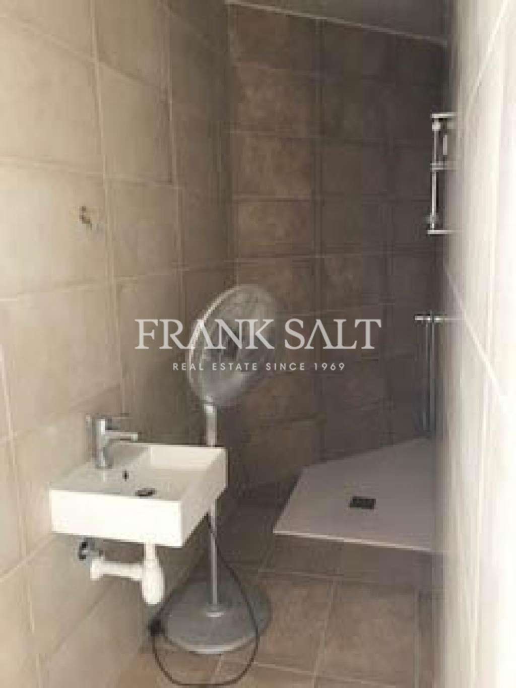 Commercial Property, For Sale