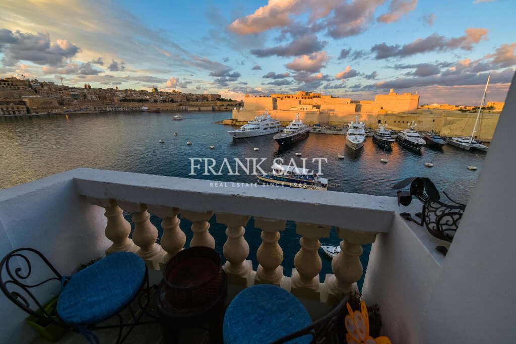 2 Bed, ApartmentFor Sale, Senglea, Malta