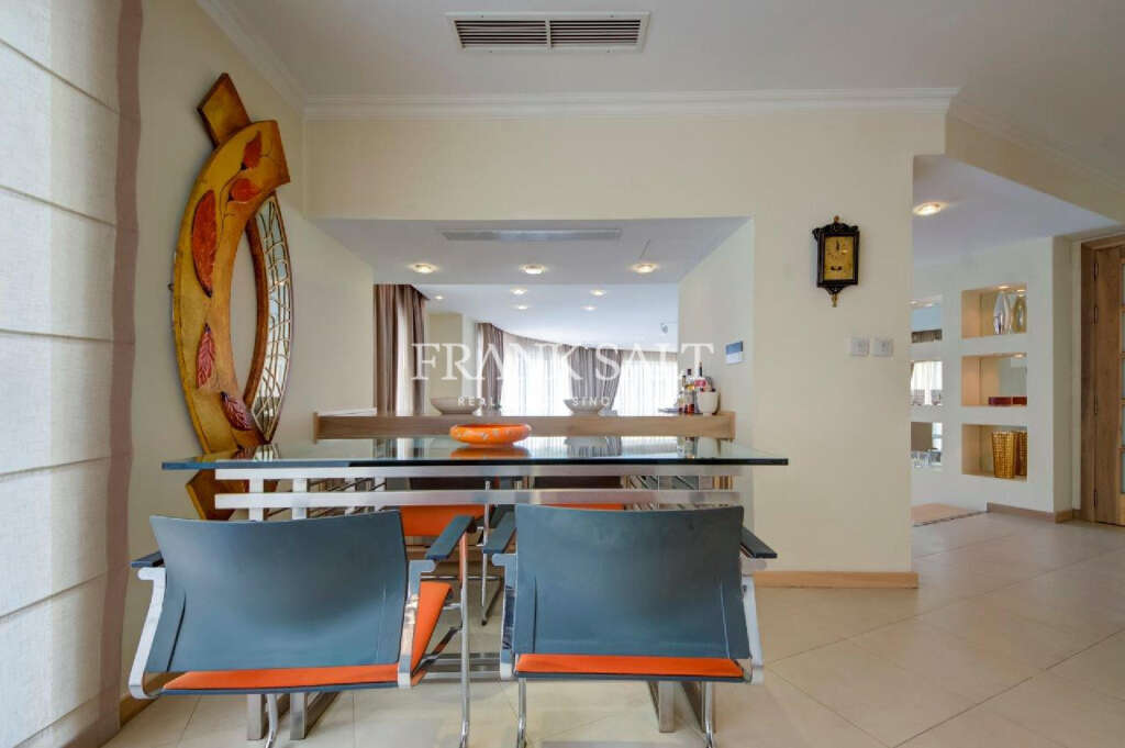 4 Bed, ApartmentFor Sale, Portomaso, Malta