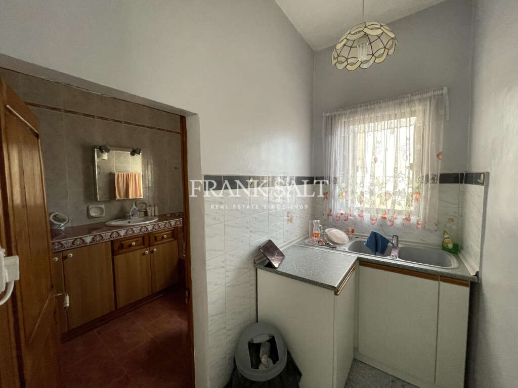 2 Bed, ApartmentFor Sale, Fgura, Malta