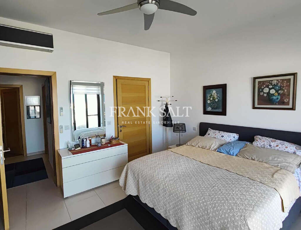 2 Bed, ApartmentFor Sale, Kalkara, Malta