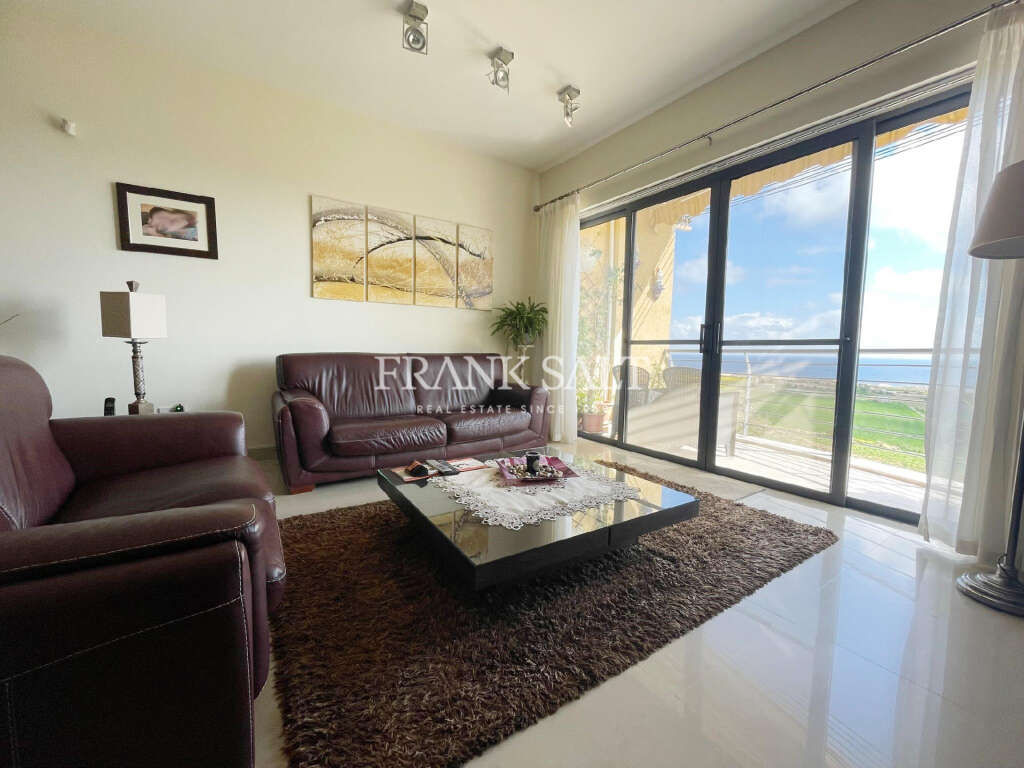3 Bed, ApartmentFor Sale, Marsascala, Malta