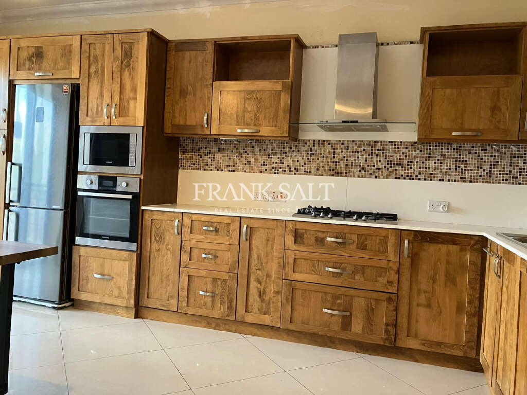 2 Bed, ApartmentFor Sale, Attard, Malta