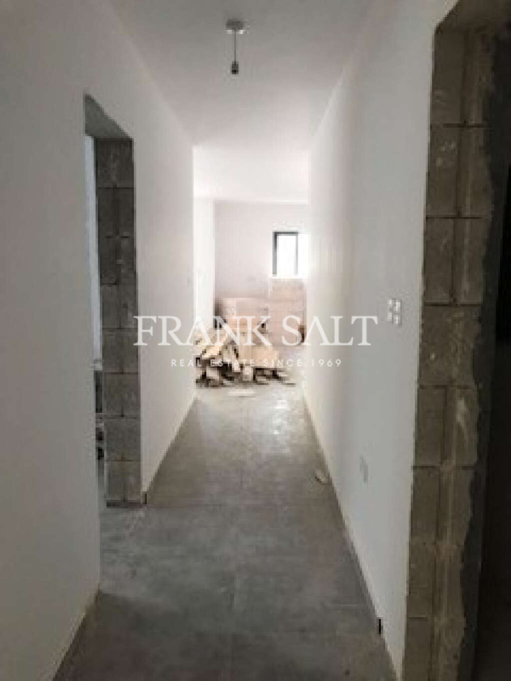 2 Bed, ApartmentFor Sale, Qawra, Malta