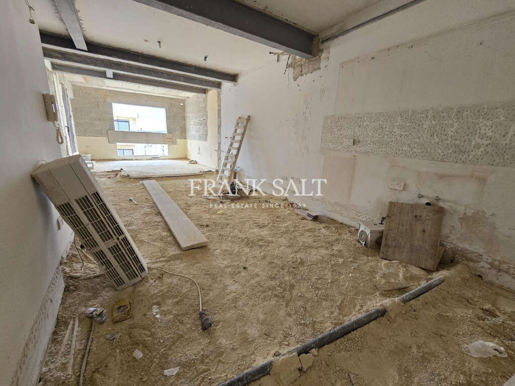 3 Bed, ApartmentFor Sale, Qawra, Malta