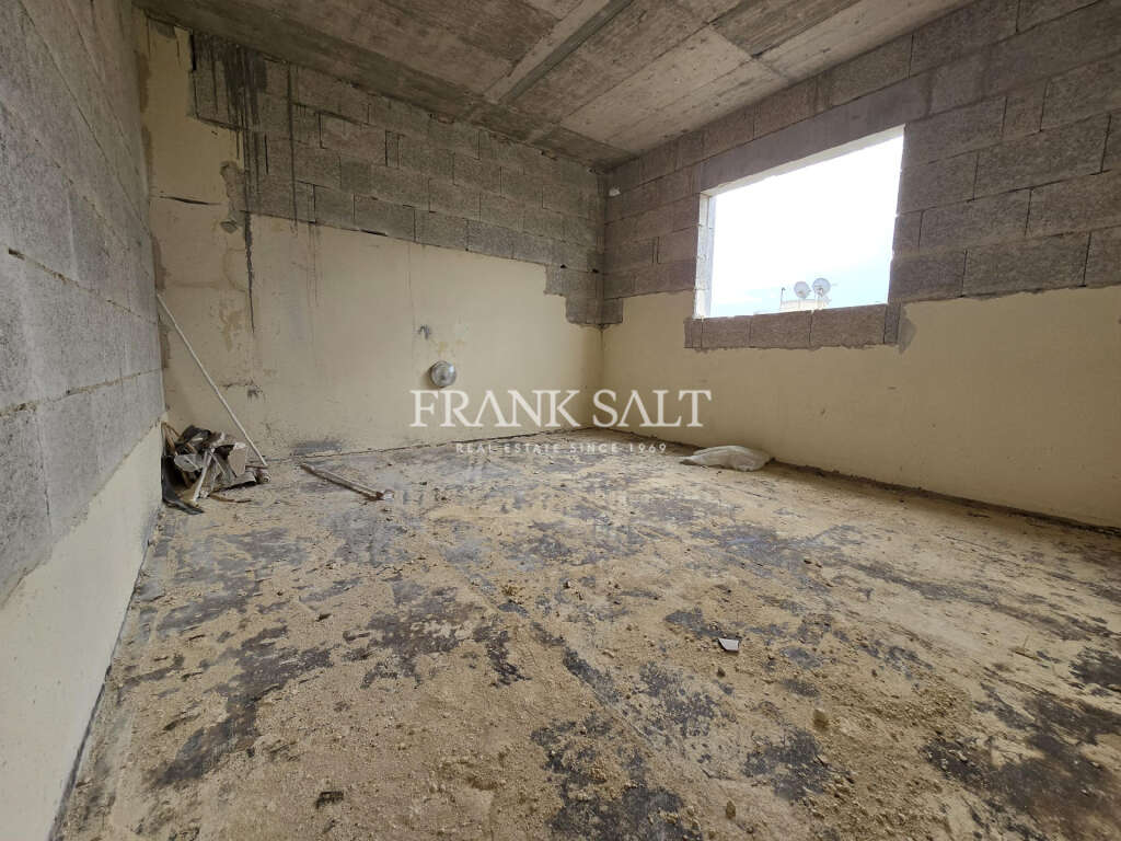 3 Bed, ApartmentFor Sale, Qawra, Malta