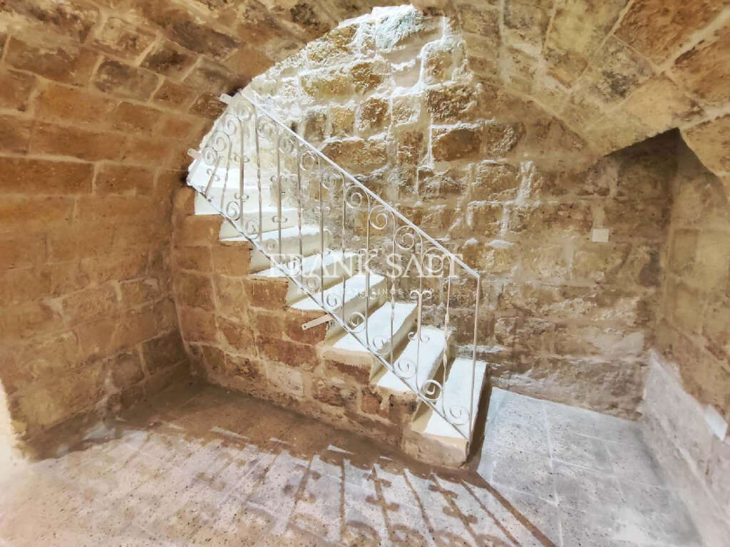 2 Bed, HouseFor Sale, Cospicua, Malta