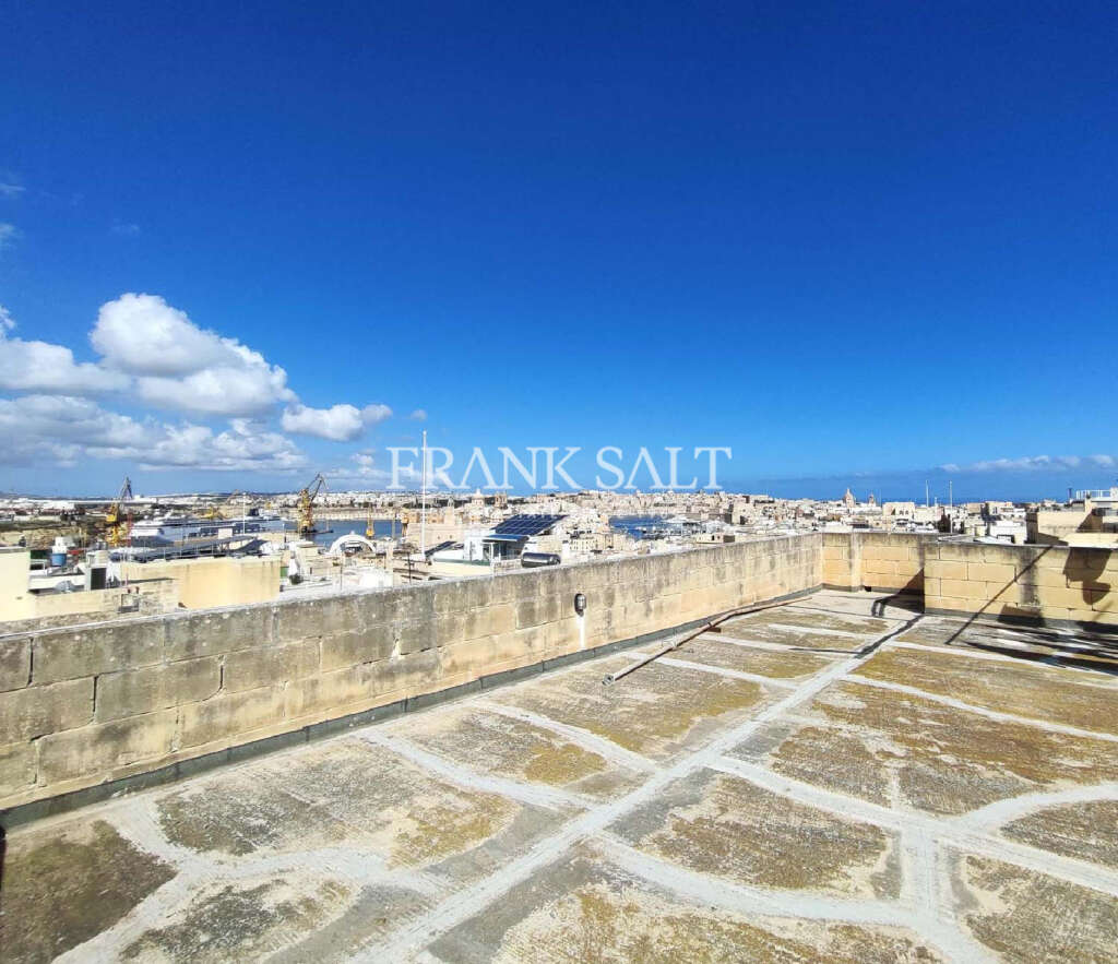 3 Bed, ApartmentFor Sale, Cospicua, Malta
