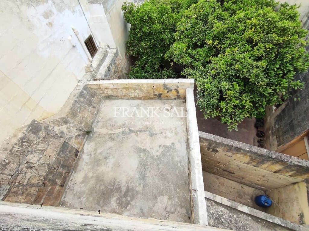 1 Bed, HouseFor Sale, Qormi, Malta