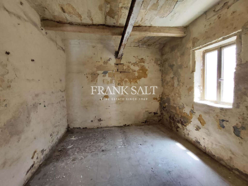 1 Bed, HouseFor Sale, Qormi, Malta