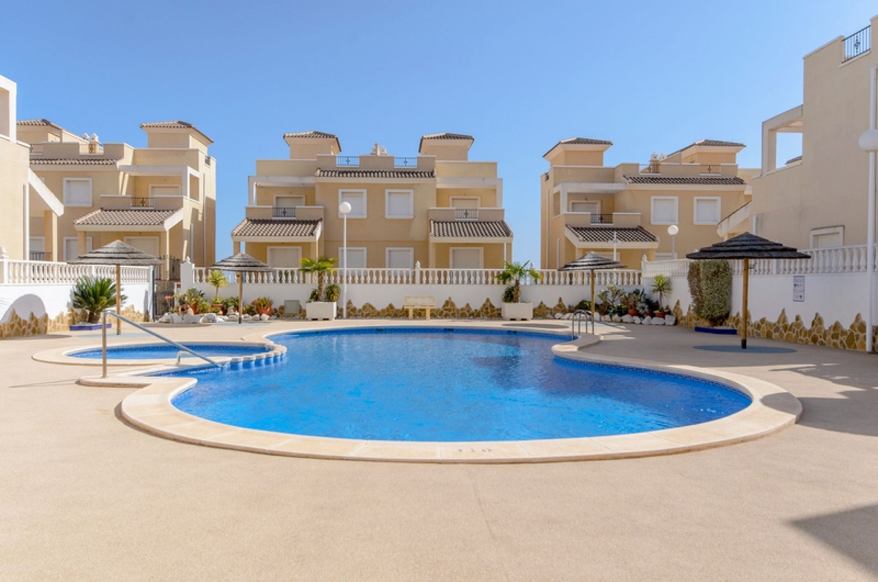 3 Bed, 2 Bath, HouseFor Sale, San Miguel de Salinas, Alicante