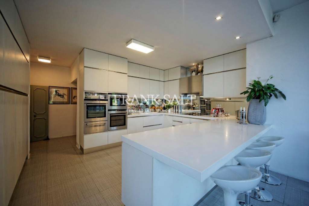 5 Bed, HouseFor Sale, Zejtun, Malta