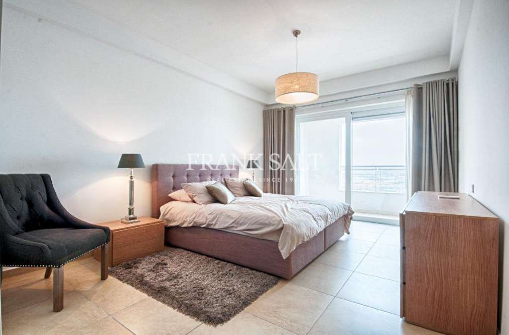 3 Bed, ApartmentFor Sale, Fort Cambridge, Malta