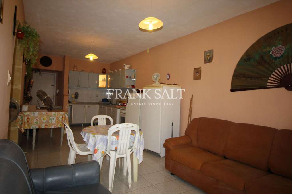 2 Bed, ApartmentFor Sale, Qawra, Malta