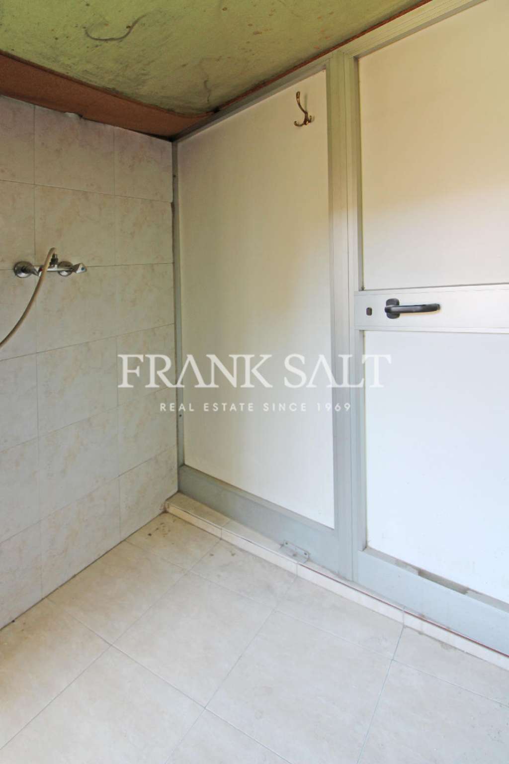 Commercial Property, For Sale