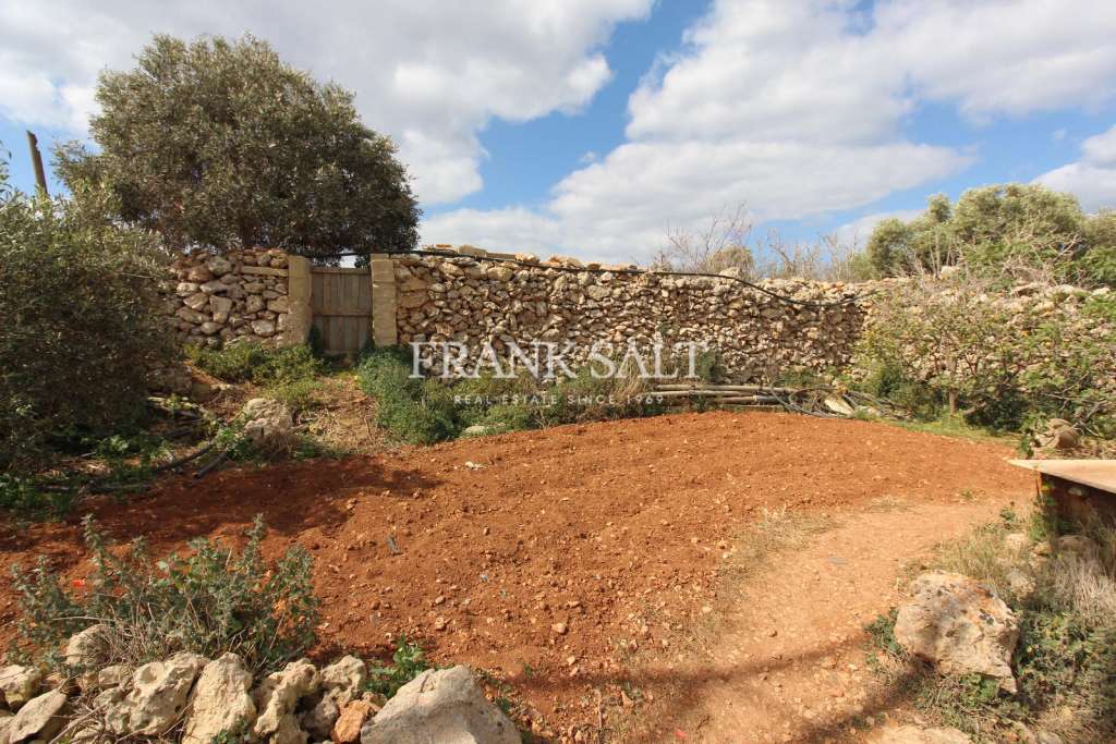 Commercial Property, For Sale