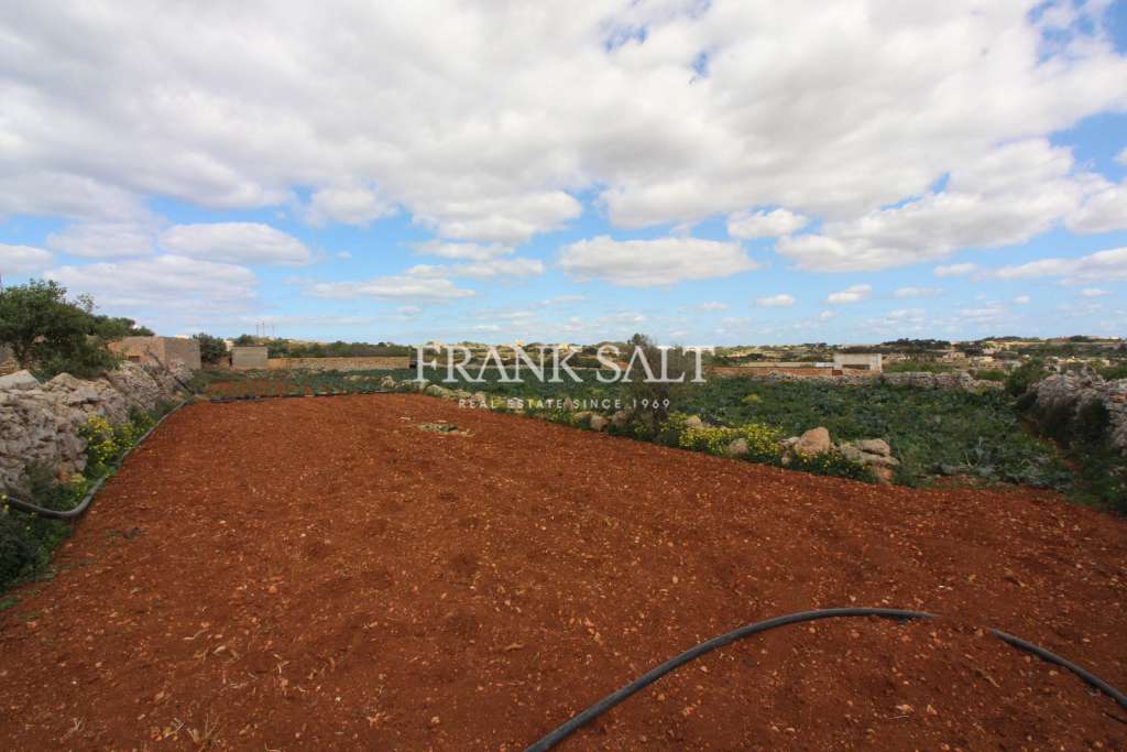 Commercial Property, For Sale