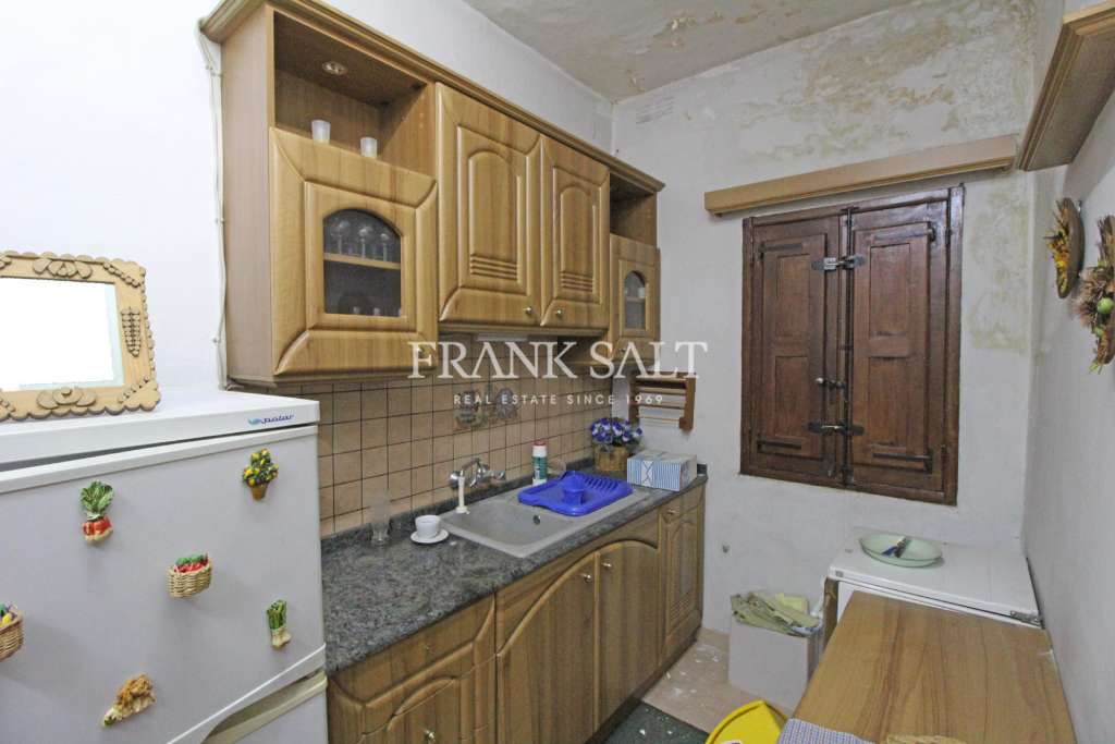 Commercial Property, For Sale