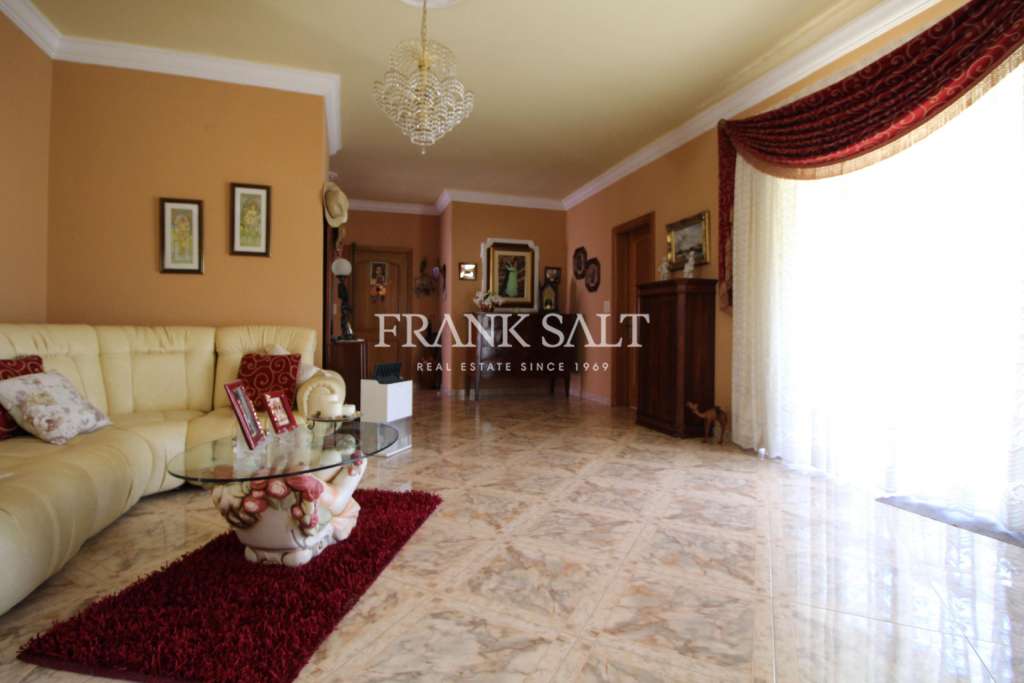 3 Bed, ApartmentFor Sale, Qawra, Malta