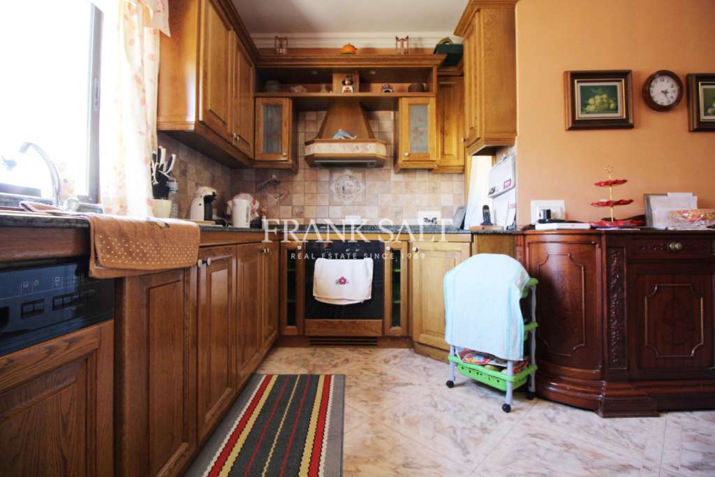 3 Bed, ApartmentFor Sale, Qawra, Malta
