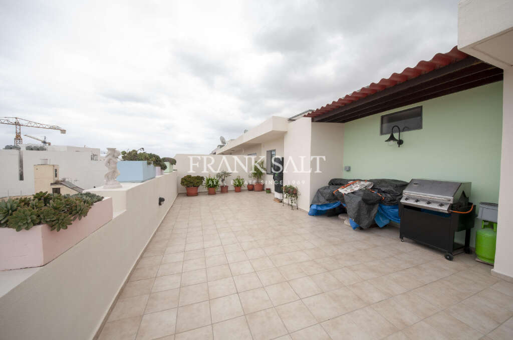 3 Bed, ApartmentFor Sale, Qawra, Malta