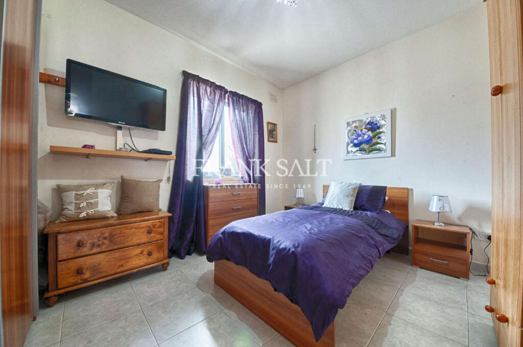 3 Bed, ApartmentFor Sale, Qawra, Malta