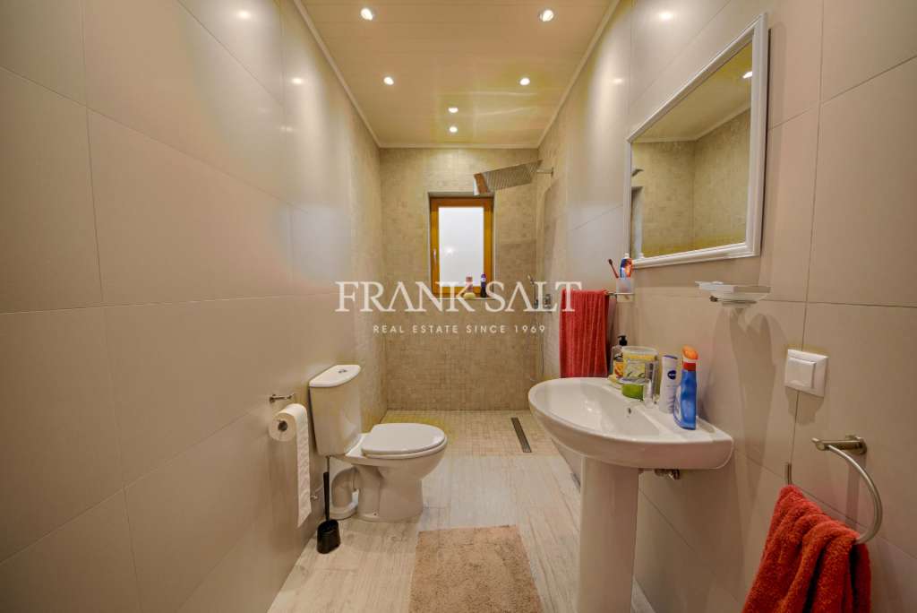 3 Bed, HouseFor Sale, Qawra, Malta