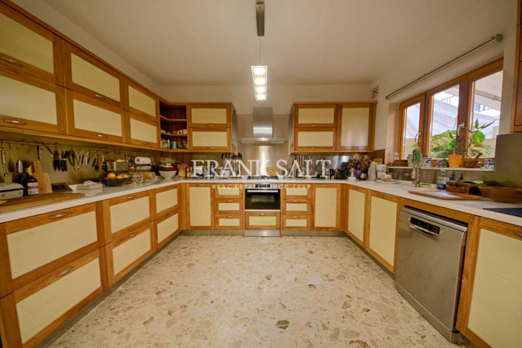 3 Bed, HouseFor Sale, Qawra, Malta