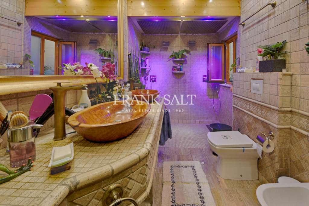 3 Bed, HouseFor Sale, Qawra, Malta