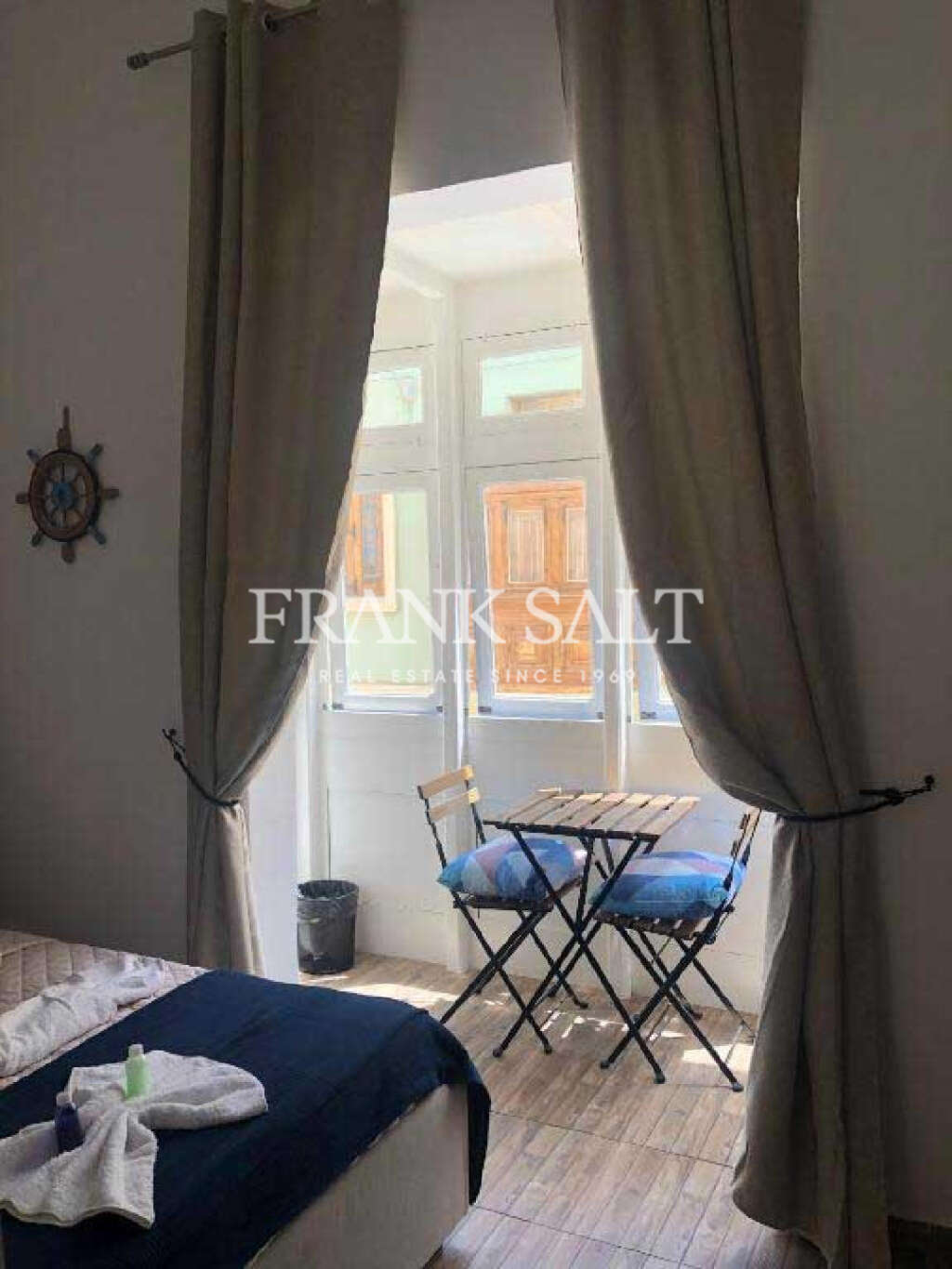 Commercial Property, For Sale