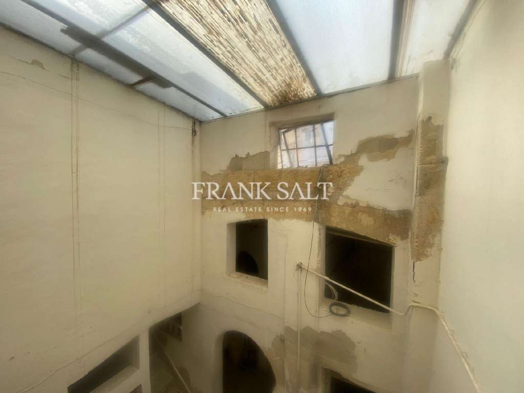 1 Bed, HouseFor Sale, Qormi, Malta