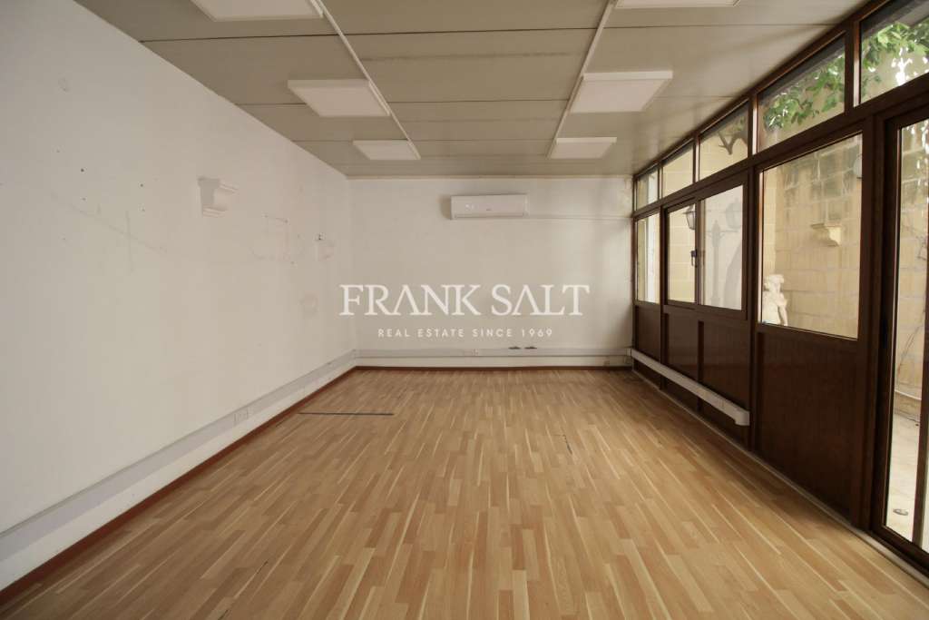 HouseFor Sale, Luqa, Malta