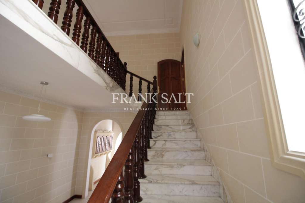 HouseFor Sale, Luqa, Malta