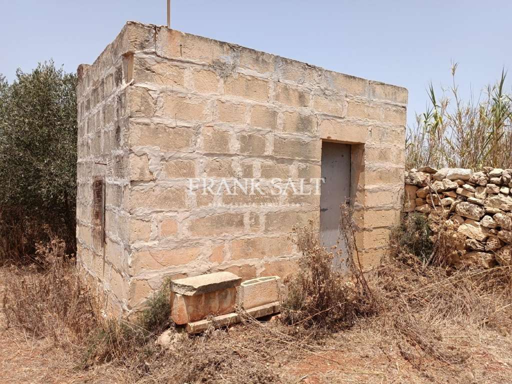 Commercial Property, For Sale