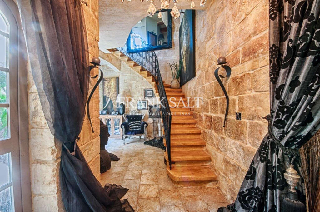 2 Bed, HouseFor Sale, Lija, Malta