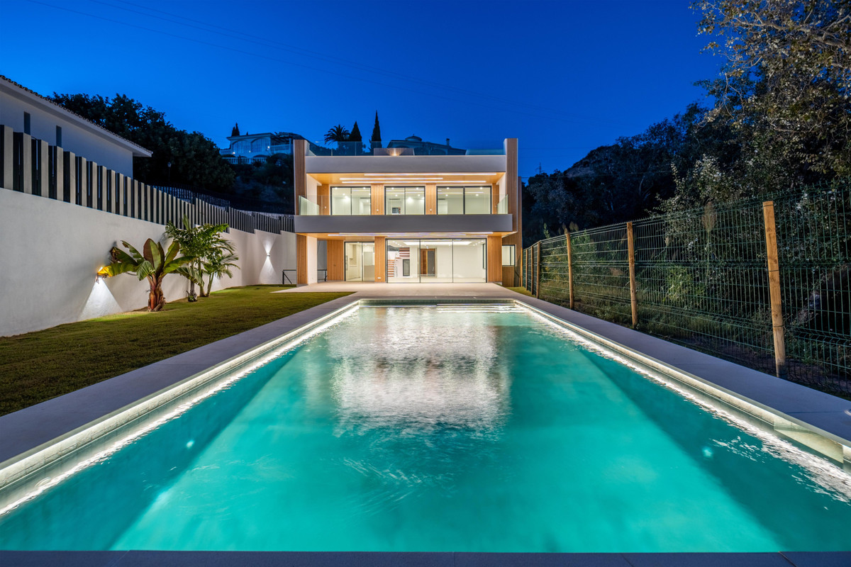 5 Bed, HouseFor Sale, La Capellania, Malaga